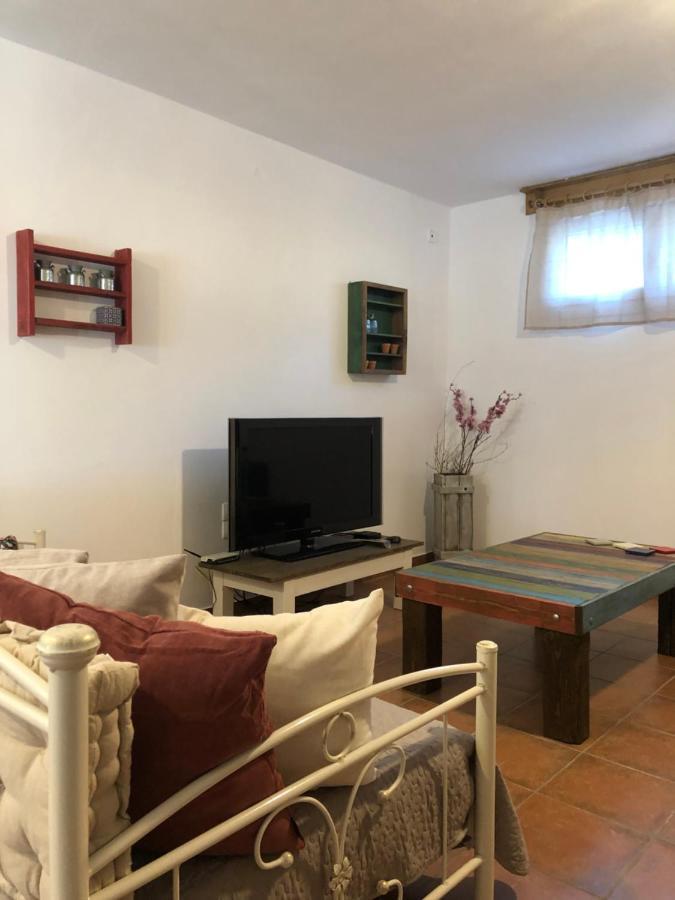Country Flat Maria Apartment Evropouloi Bagian luar foto
